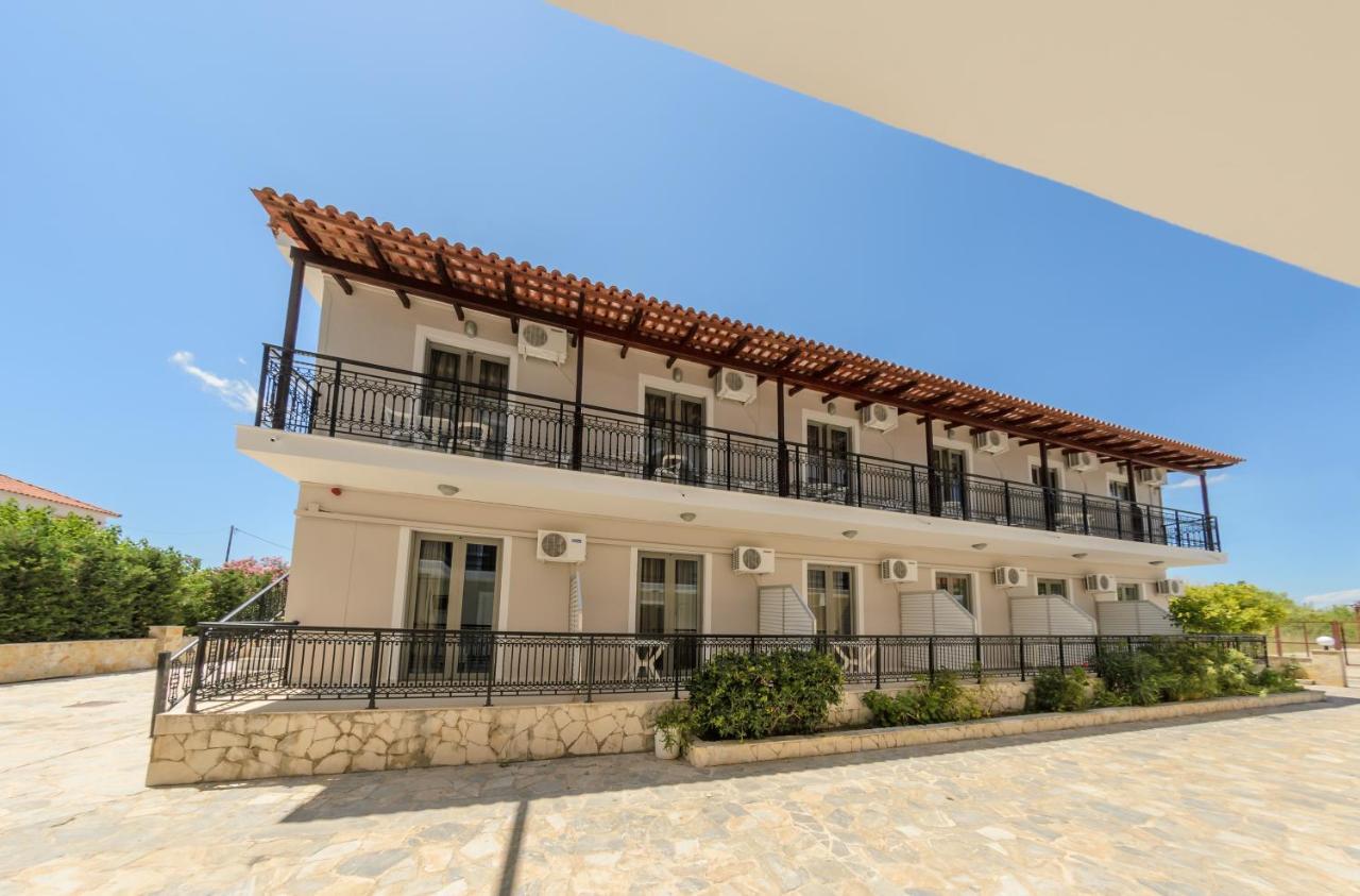 Karras Livin Apartment Laganas Exterior foto